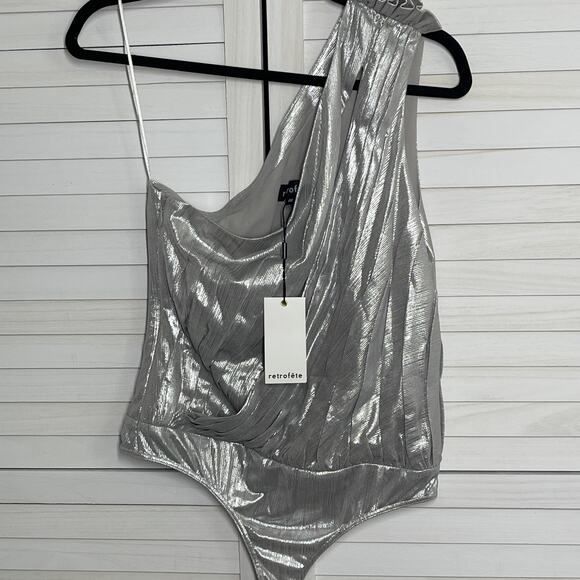 Retrofete Silver Cassie Lame One Shoulder Bodysuit Size M NWT - Picture 3 of 11